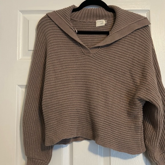 Collar sweater - Picture 1 of 1